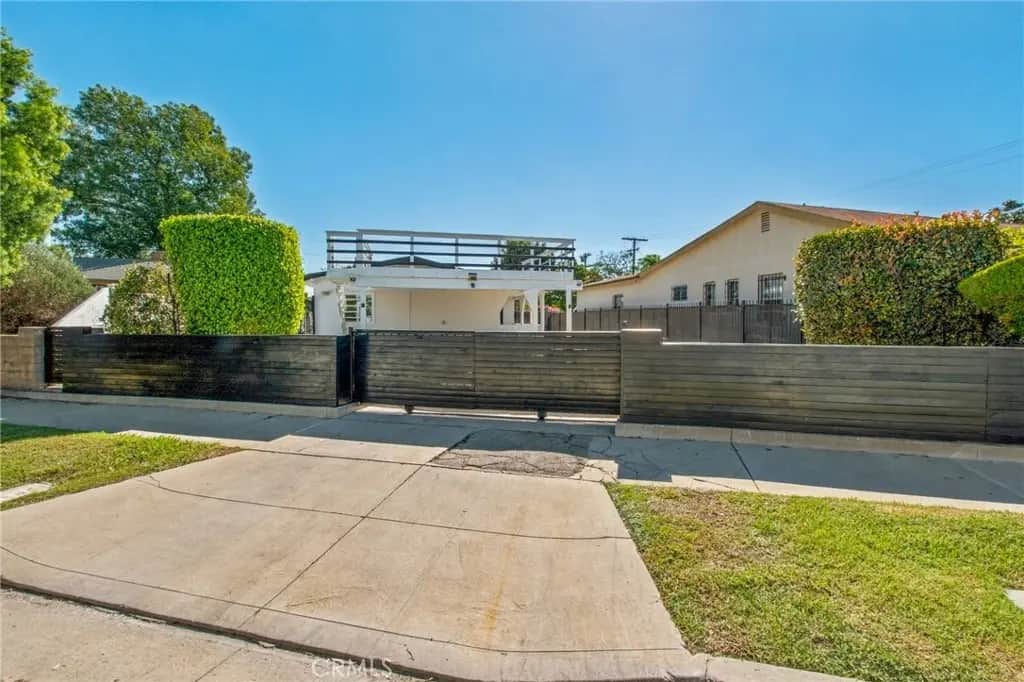 2800 Obama, Los Angeles, CA — listing photo 1