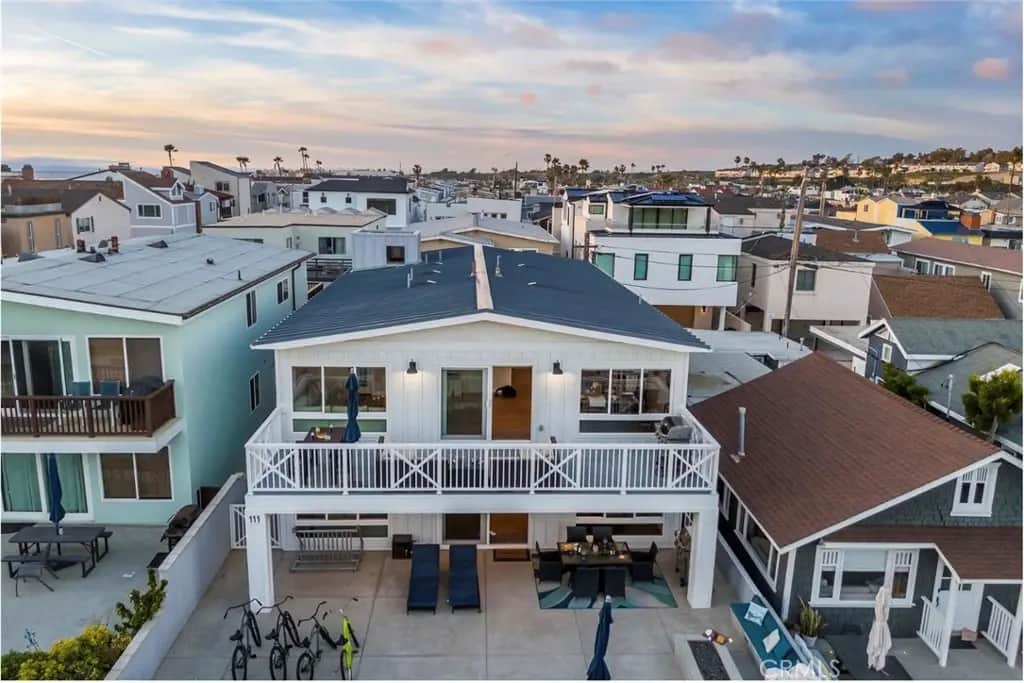 111 38th, Newport Beach, CA — listing photo 1