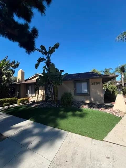 2585 E Ward, Anaheim, CA — listing photo 1