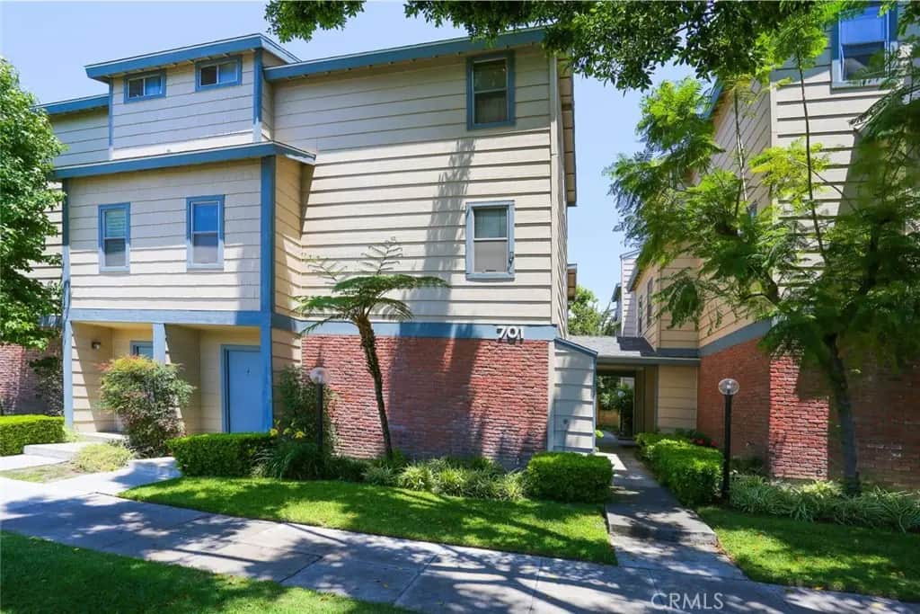 701 E Harvard Street 5, Glendale, CA — listing photo 1