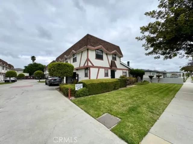 1929 W 146th Street 1, Gardena, CA — listing photo 1