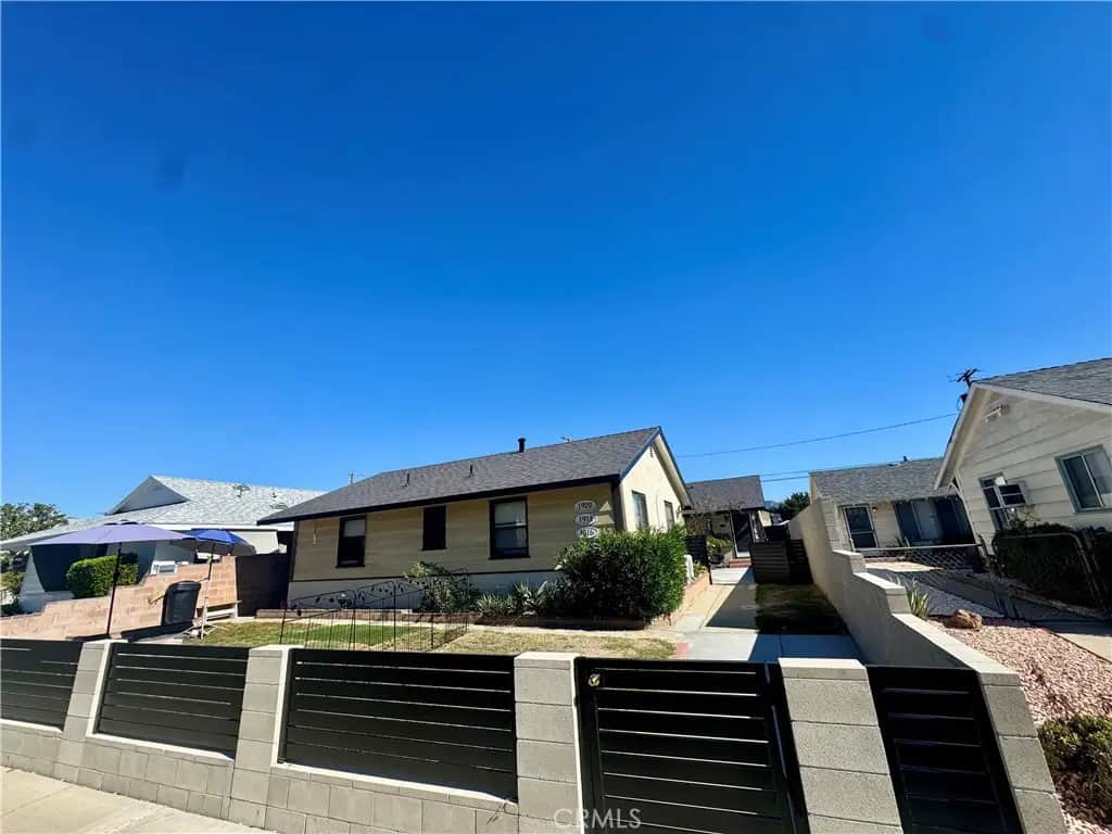 1916 N Ontario, Burbank, CA — listing photo 1
