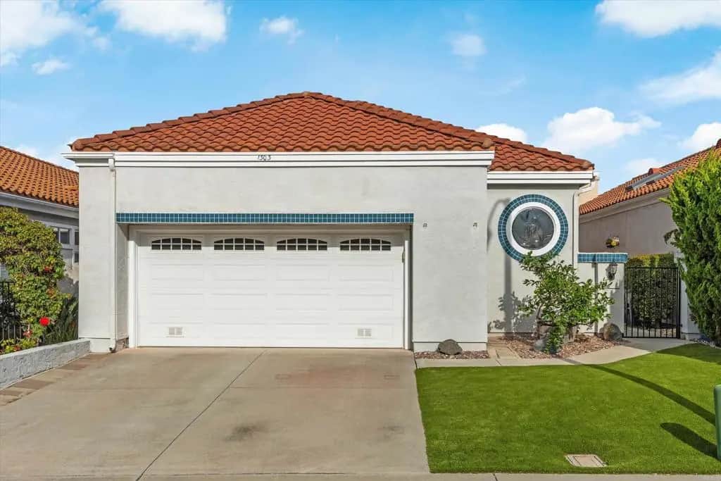 1303 Camino Lorado, San Marcos, CA — listing photo 1