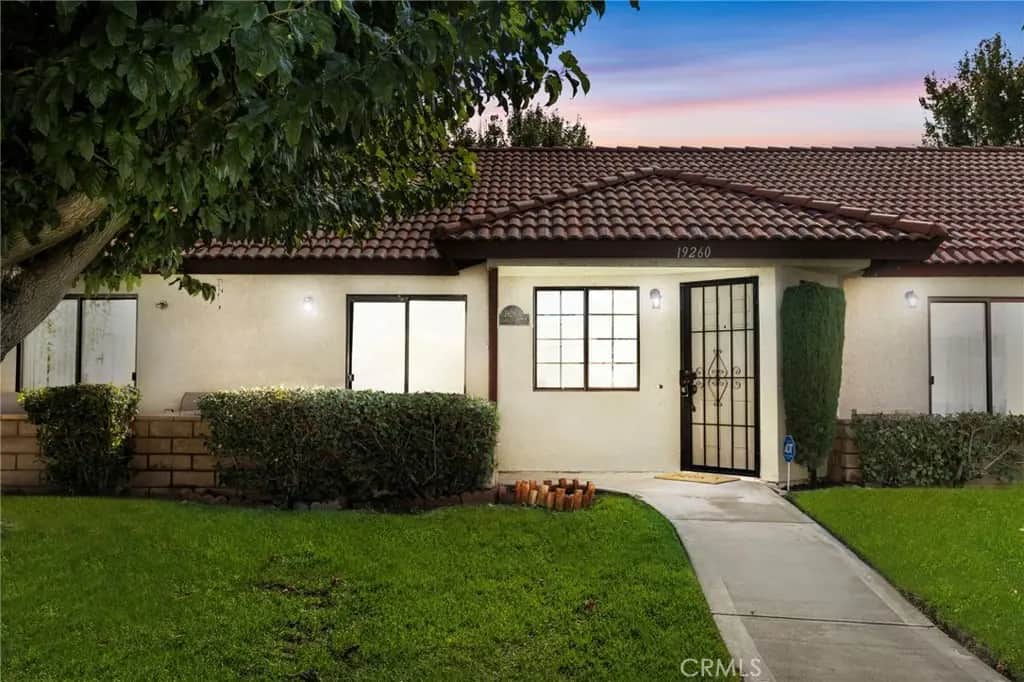 19260 Cottonwood Drive, Apple Valley, CA — listing photo 1