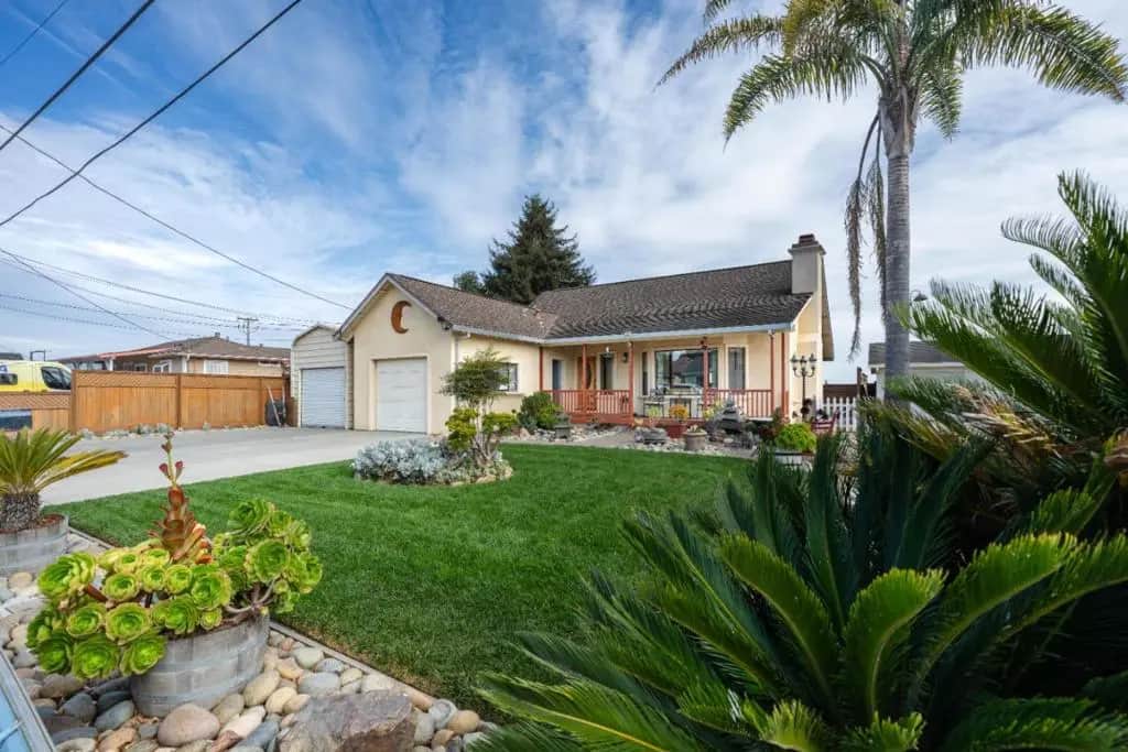 38 Susan Street, Royal Oaks, CA — listing photo 1