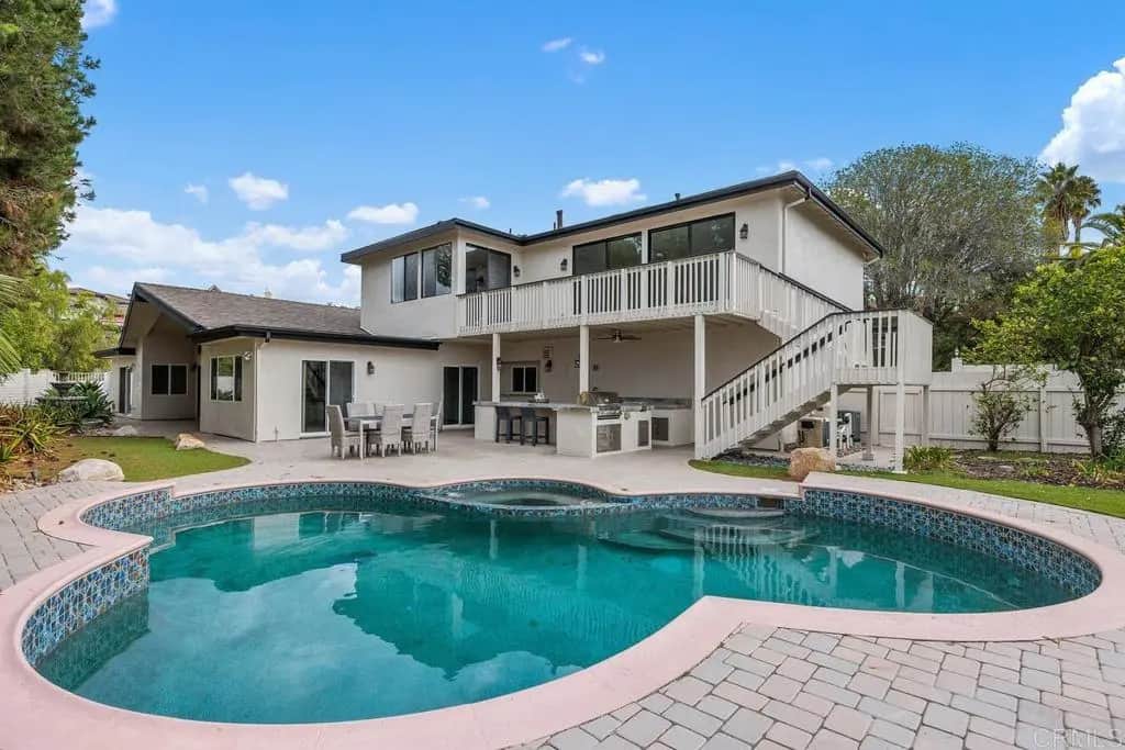 7001 Almaden Lane, Carlsbad, CA — listing photo 1