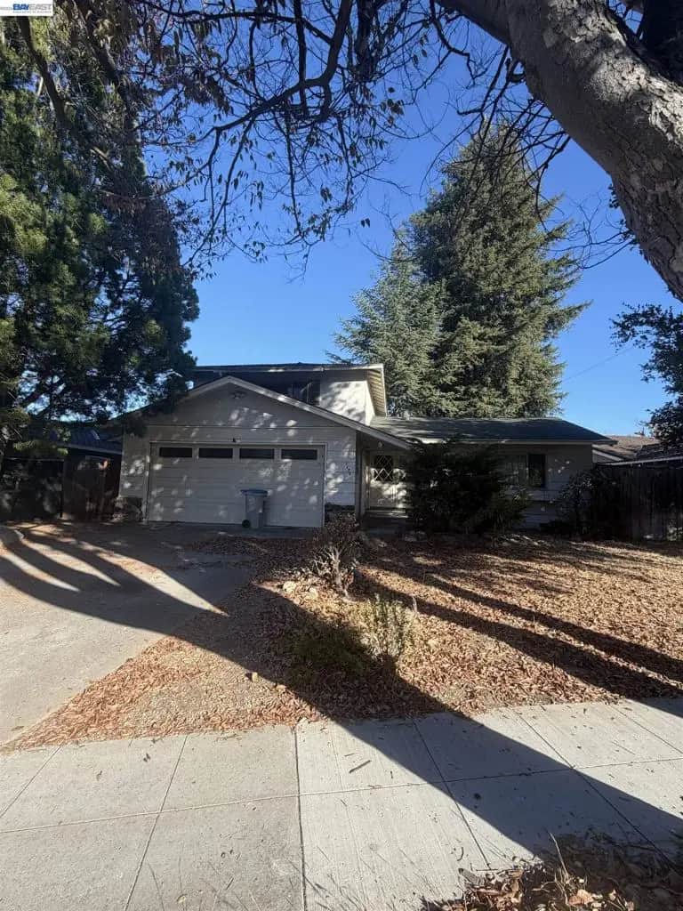 1174 Forest Creek Dr, San Jose, CA — listing photo 1
