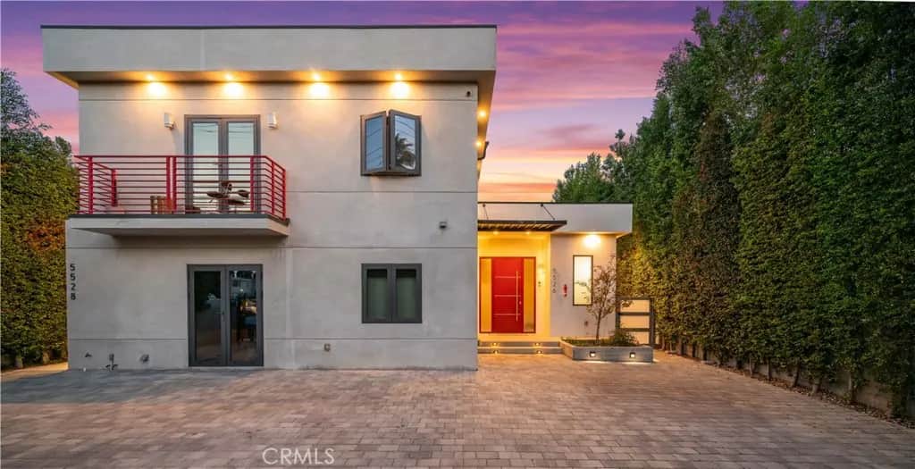 5526 Tyrone Avenue, Sherman Oaks, CA — listing photo 1
