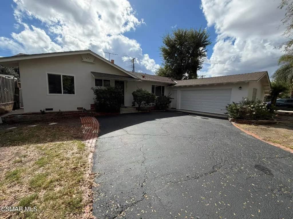 22344 Cantara Street, Canoga Park, CA — listing photo 1