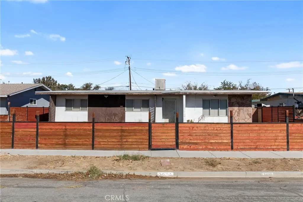 2033 Orange, Rosamond, CA — listing photo 1
