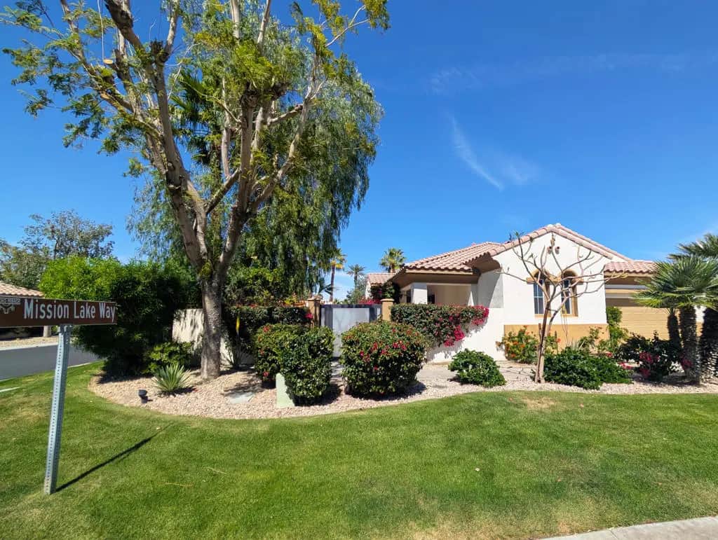 102 Mission Lake Way, Rancho Mirage, CA — listing photo 1
