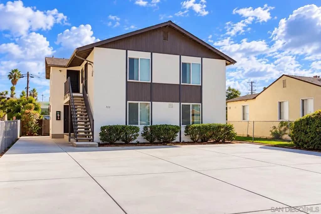 121 Madison Ave., Chula Vista, CA — listing photo 1