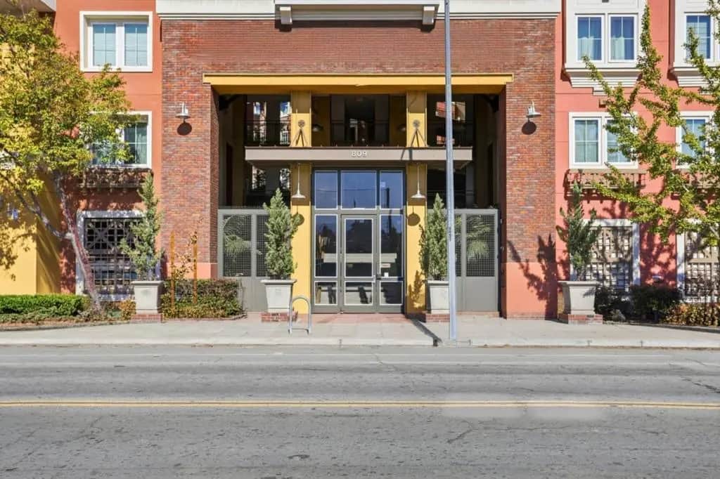 809 Auzerais Avenue 303, San Jose, CA — listing photo 1