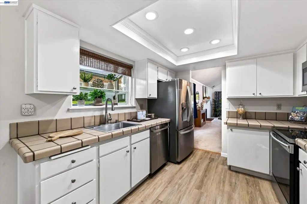 5197 Willowview Ct, Pleasanton, CA — listing photo 1