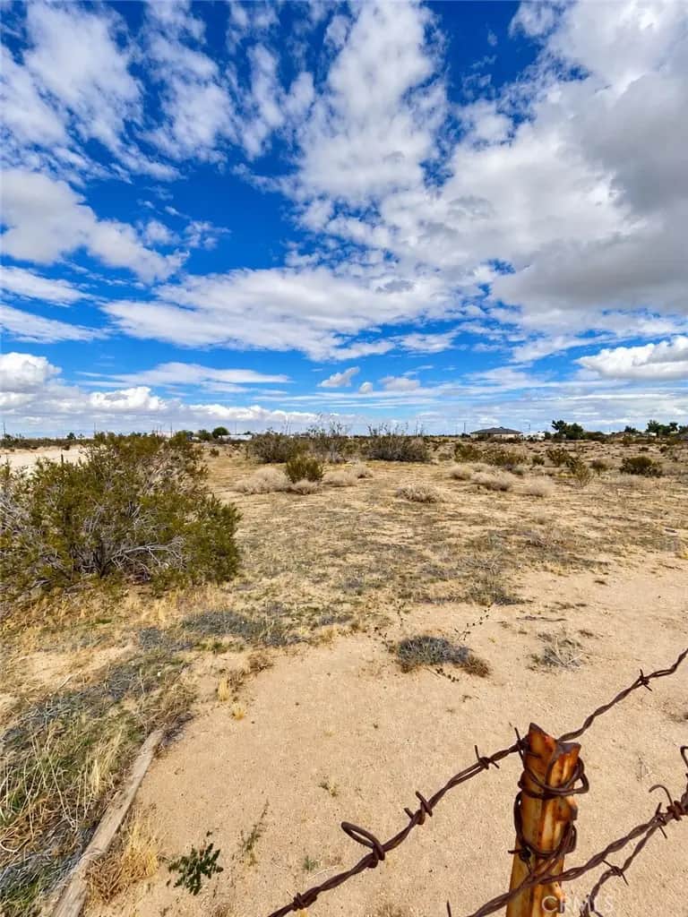 6324 Bonanza, Phelan, CA — listing photo 1