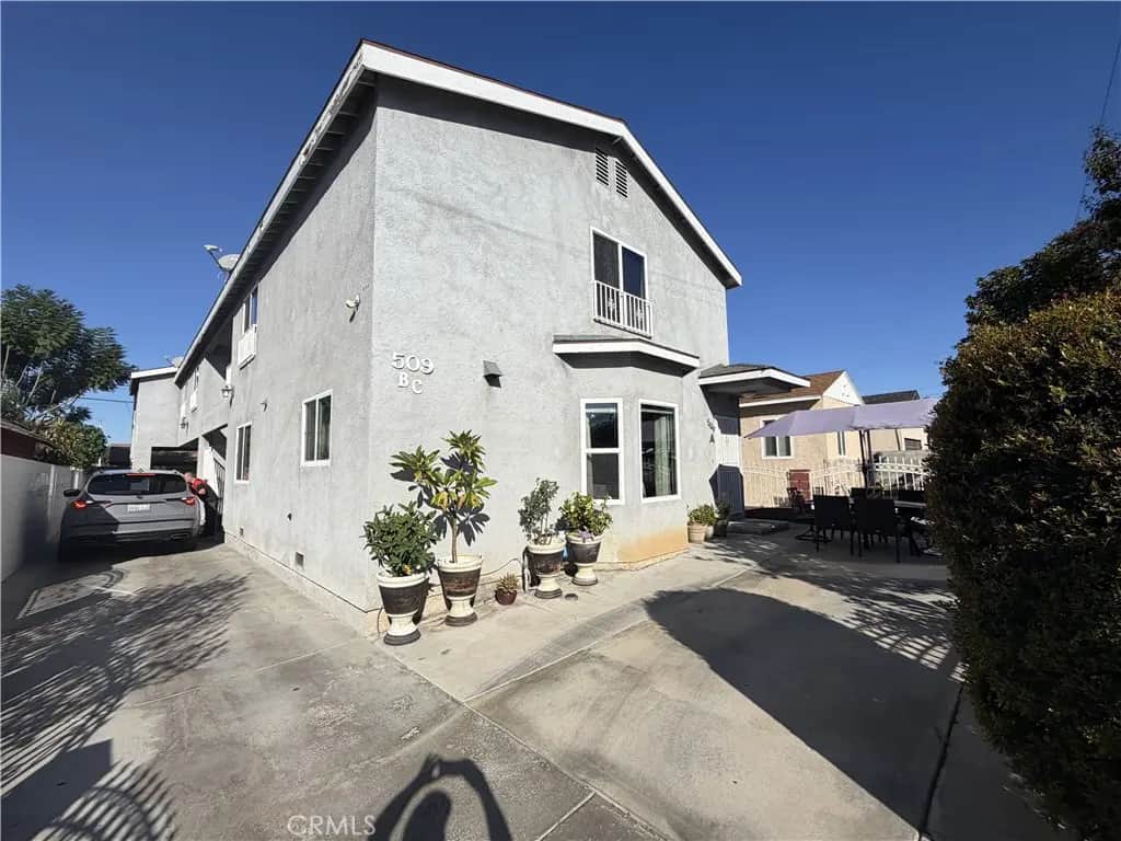 509 Belden Avenue, Los Angeles, CA — listing photo 1