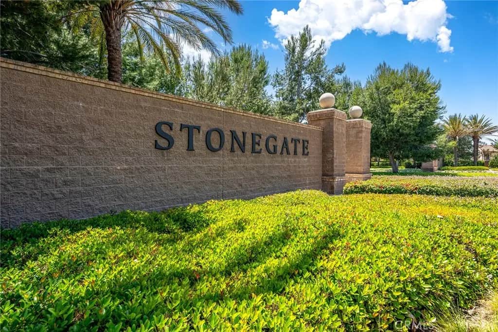 73 Dunmore, Irvine, CA — listing photo 1