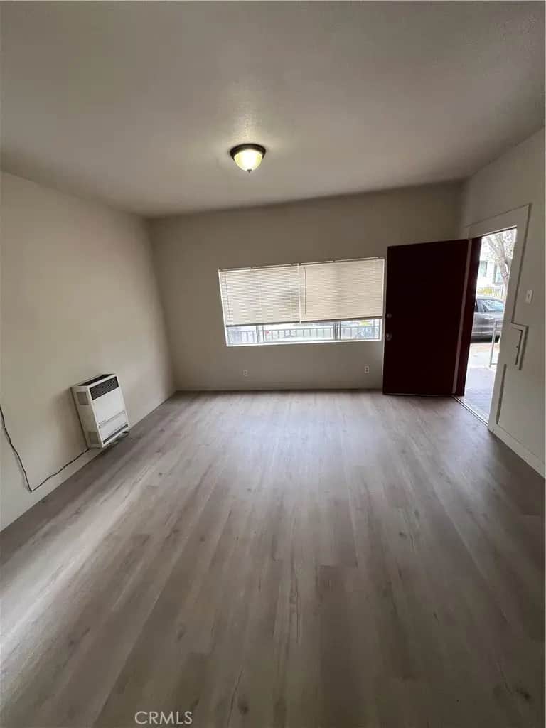 1484 Linden, Long Beach, CA — listing photo 1