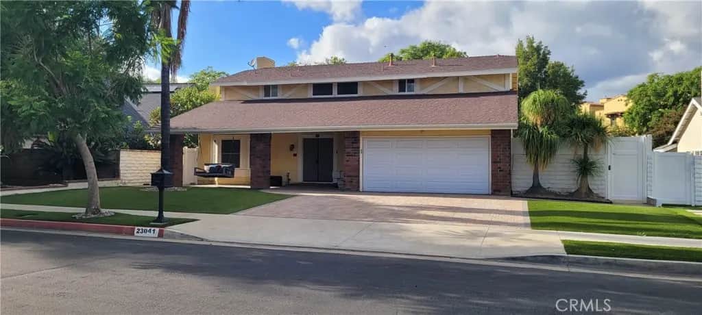 23041 Enadia, West Hills, CA — listing photo 1