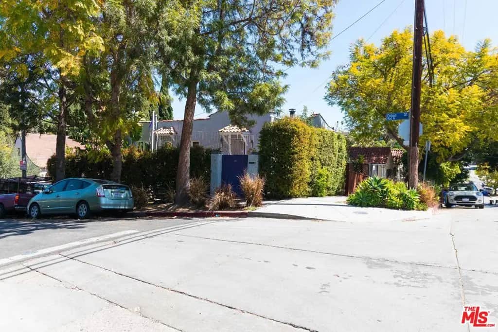 802 N Dillon Street, Los Angeles, CA — listing photo 1
